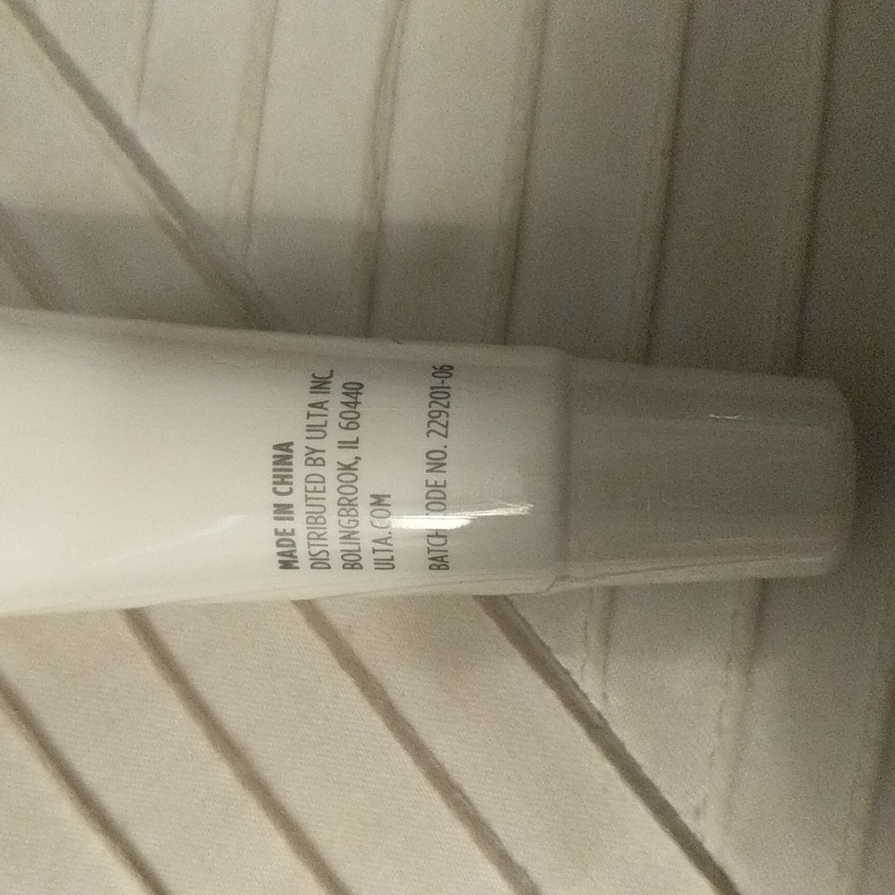 Poreless Face Primer - Picture 2 of 2